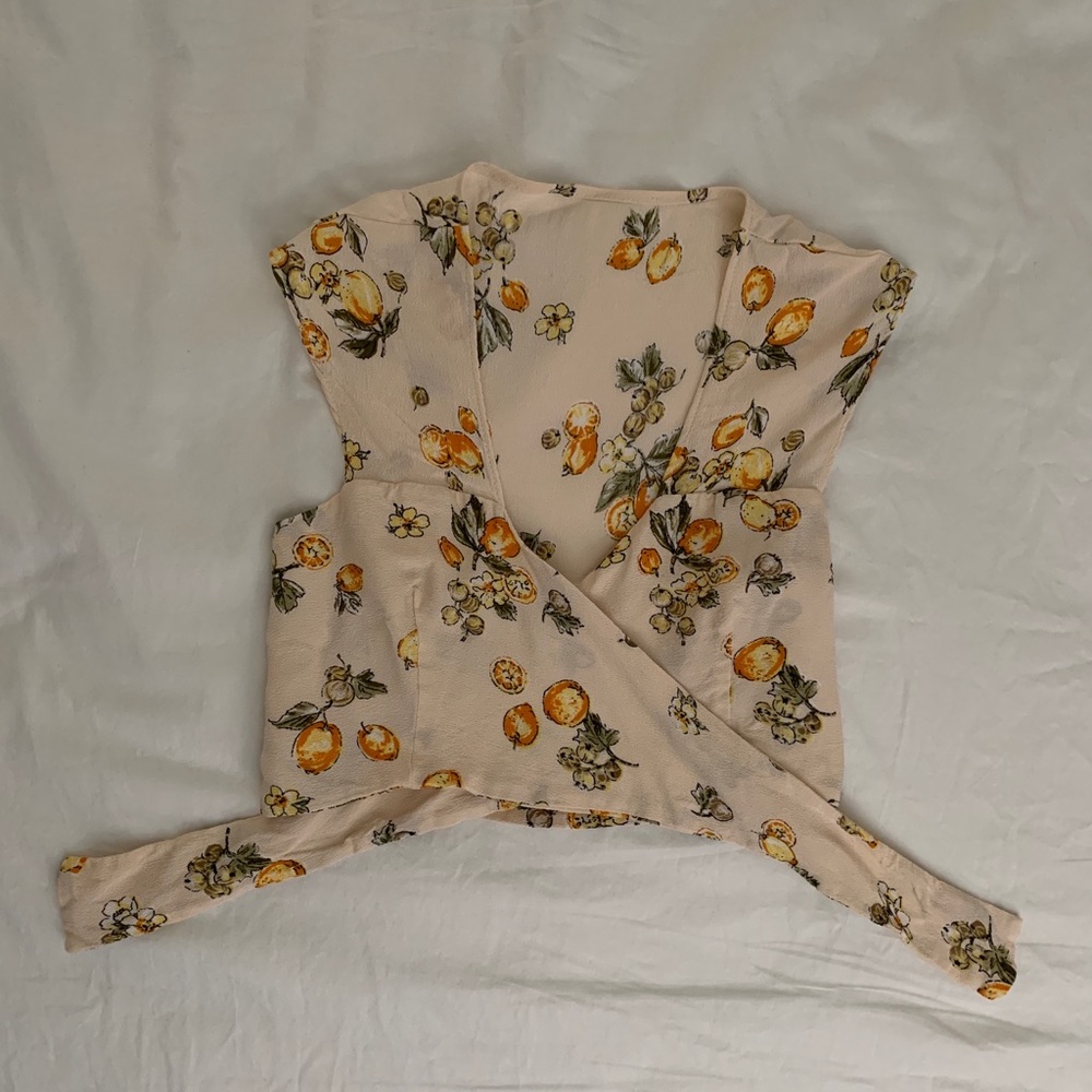 Beach Riot Ivory Lemon Gia Top - Picture 3 of 4